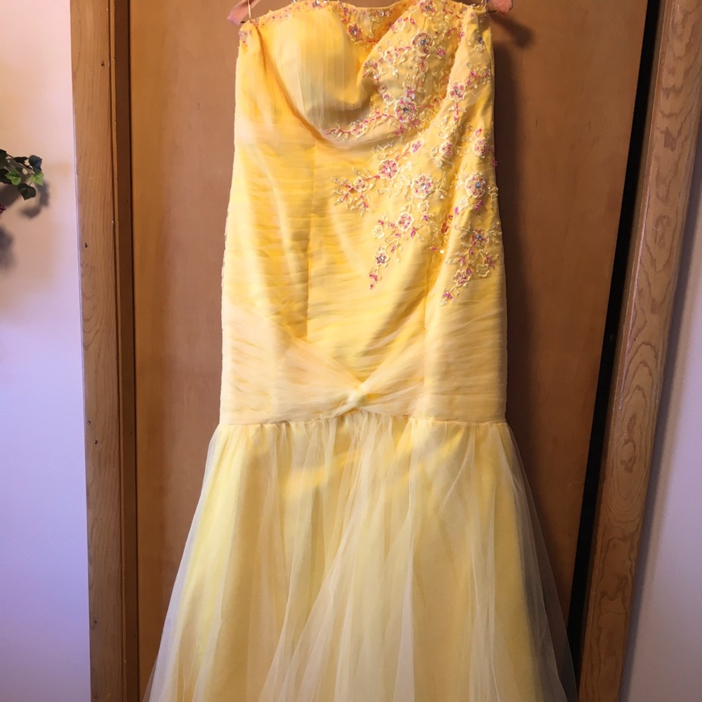 Corset yellow mermaid prom dress